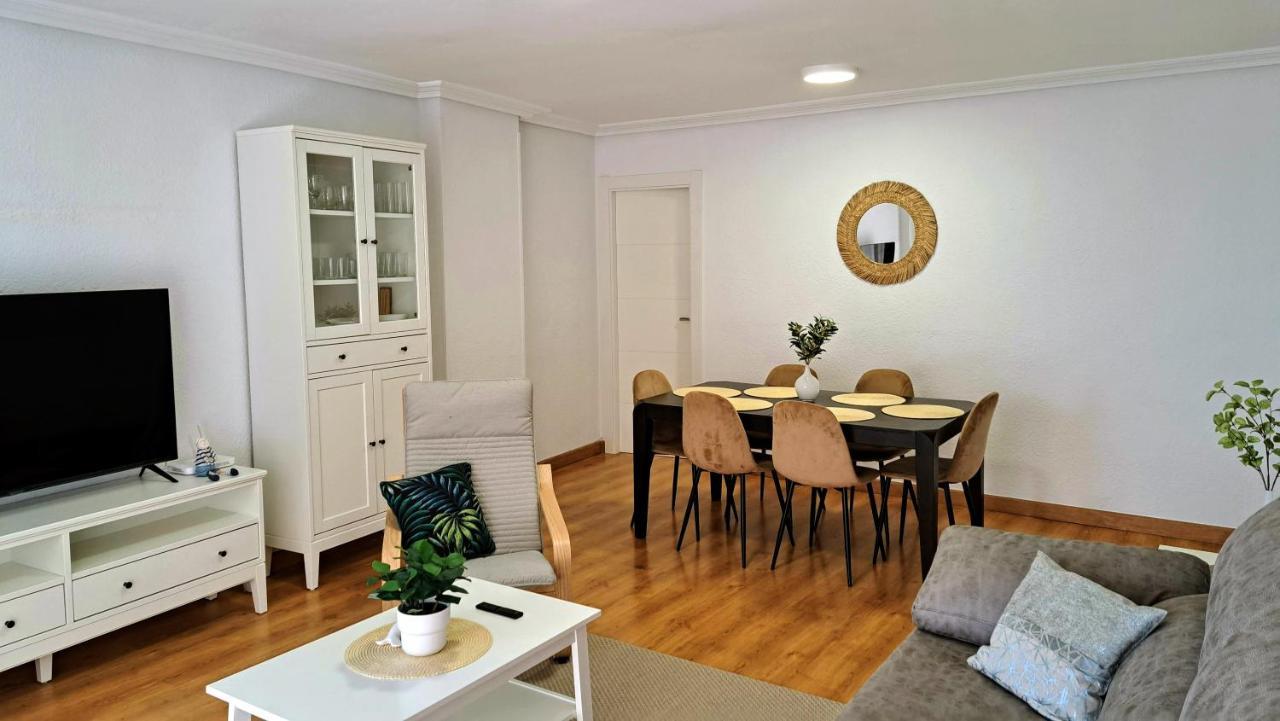 Garden Beach Apartment Torrevieja Kültér fotó