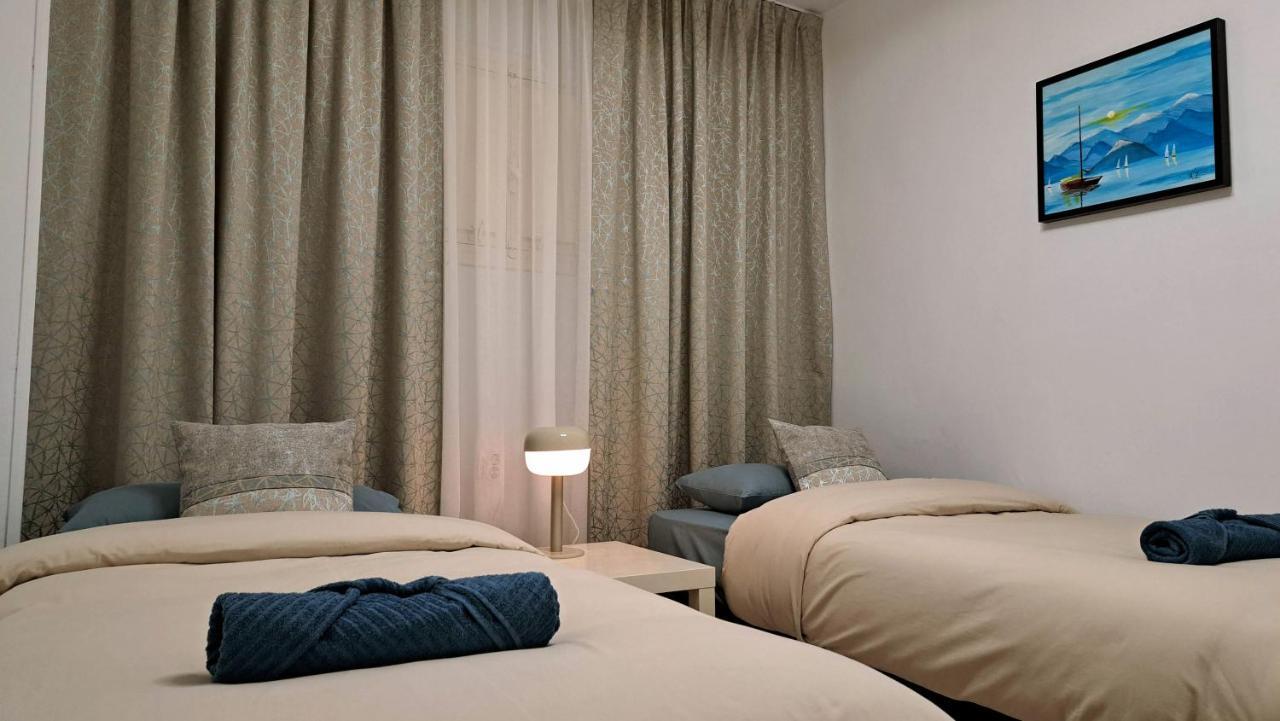 Garden Beach Apartment Torrevieja Kültér fotó