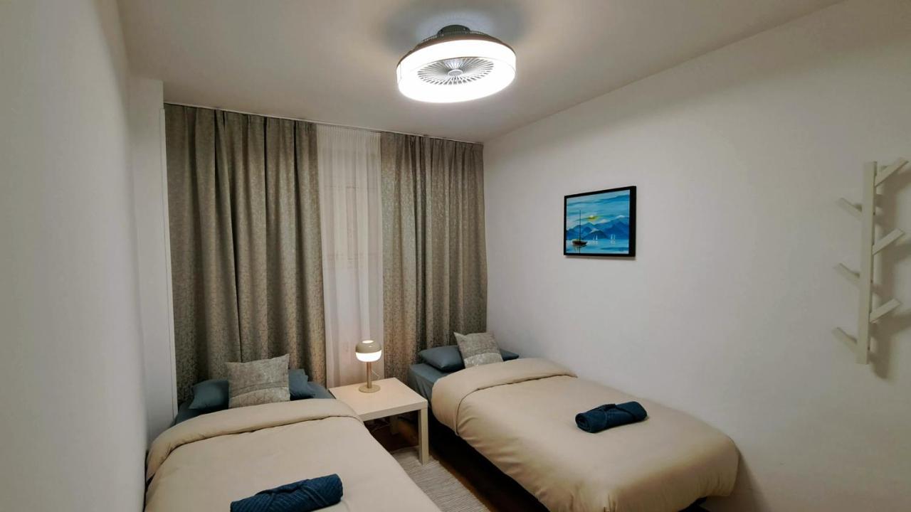 Garden Beach Apartment Torrevieja Kültér fotó